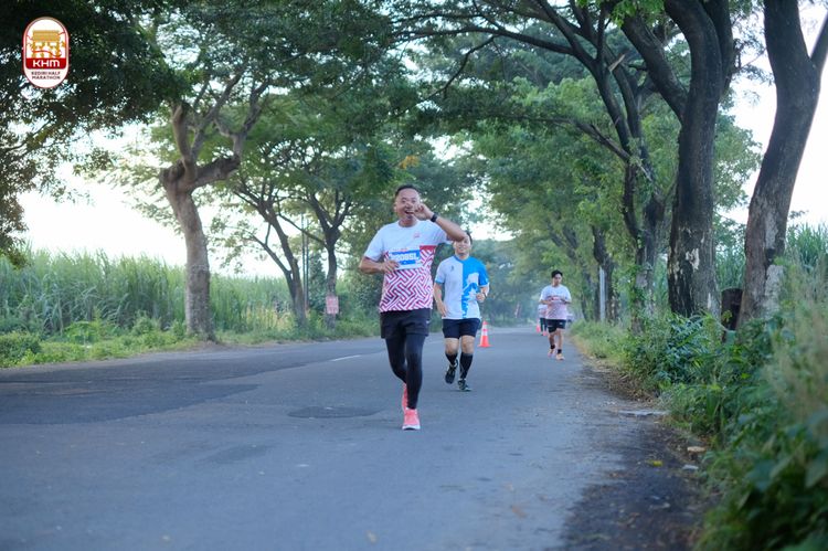 Race photo from Kediri Half Marathon 2024