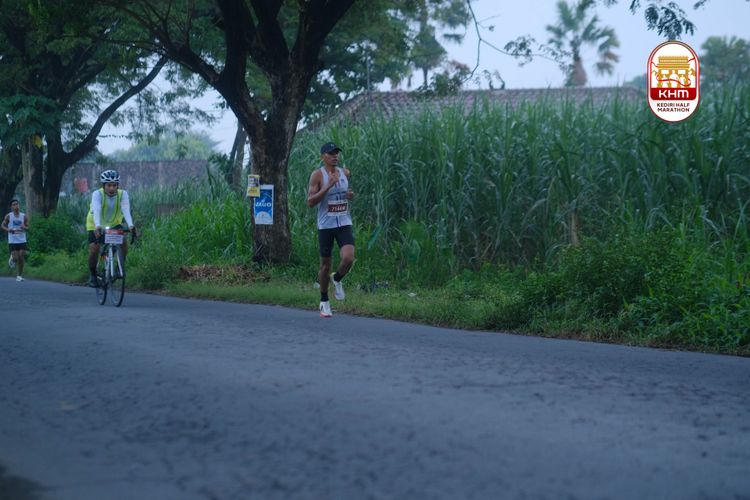 Race photo from Kediri Half Marathon 2025