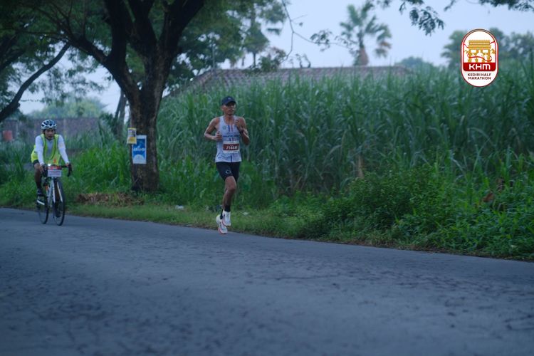 Race photo from Kediri Half Marathon 2025