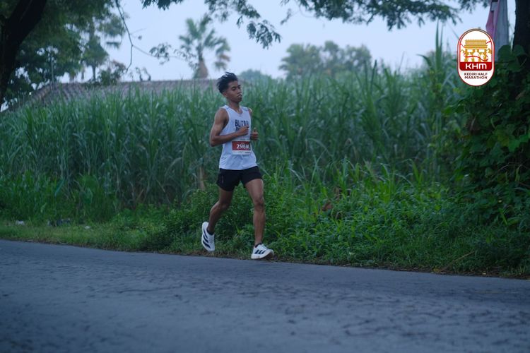 Race photo from Kediri Half Marathon 2025