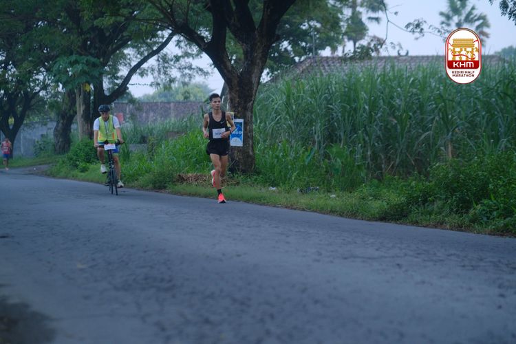 Race photo from Kediri Half Marathon 2025