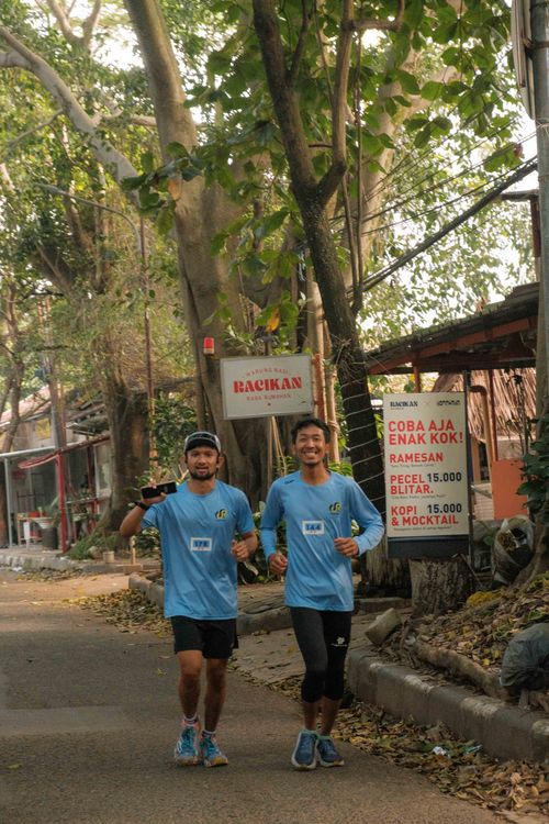 Race photo from Running 5 K