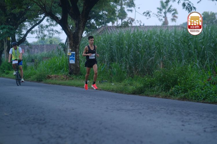Race photo from Kediri Half Marathon 2025