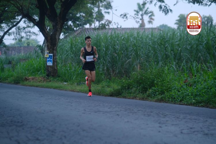 Race photo from Kediri Half Marathon 2025