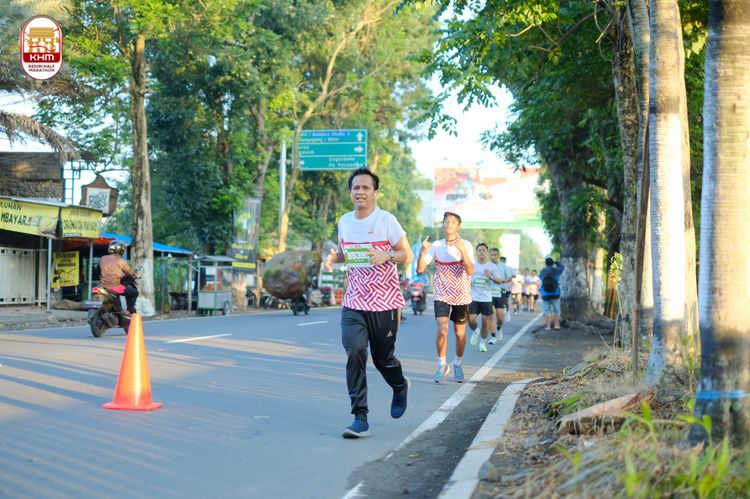Race photo from Kediri Half Marathon 2024