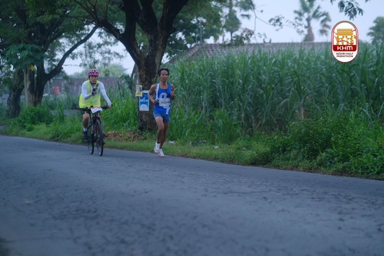 Race photo from Kediri Half Marathon 2025