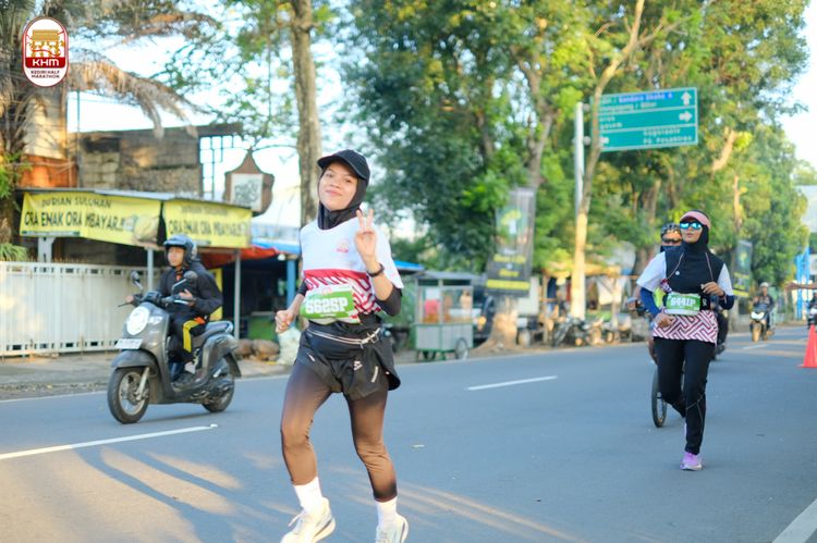 Race photo from Kediri Half Marathon 2024