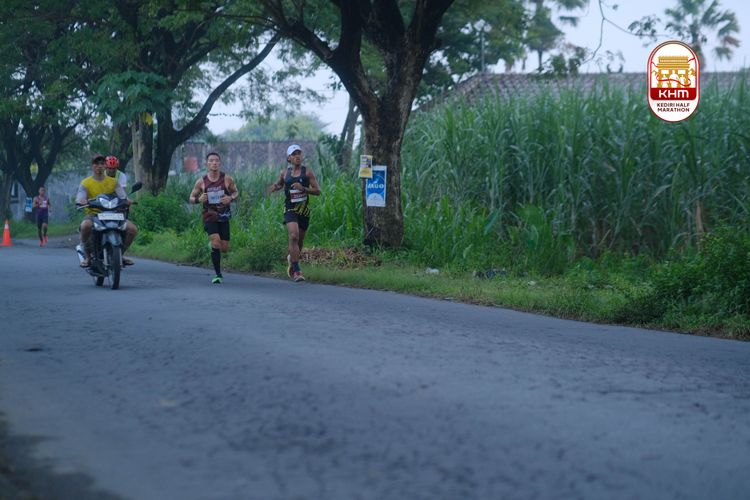 Race photo from Kediri Half Marathon 2025