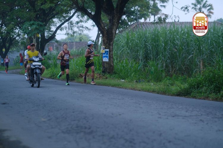 Race photo from Kediri Half Marathon 2025