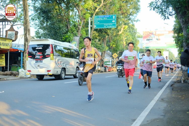 Race photo from Kediri Half Marathon 2024