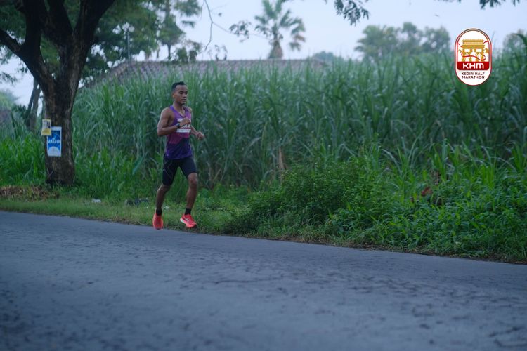 Race photo from Kediri Half Marathon 2025