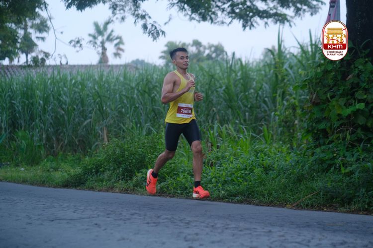 Race photo from Kediri Half Marathon 2025