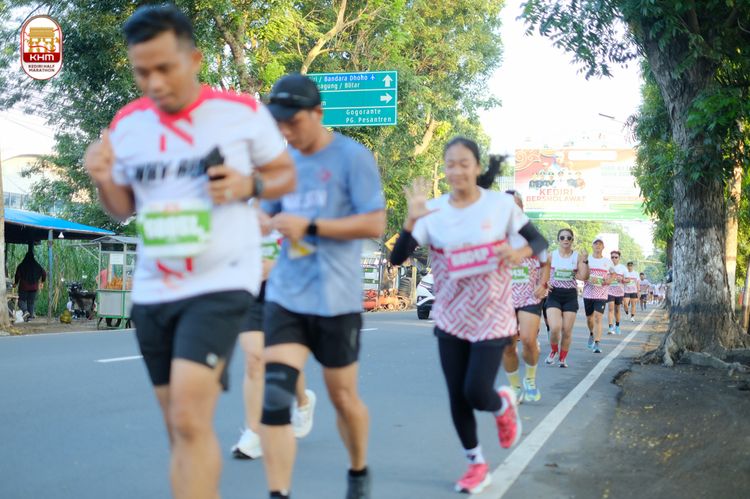 Race photo from Kediri Half Marathon 2024
