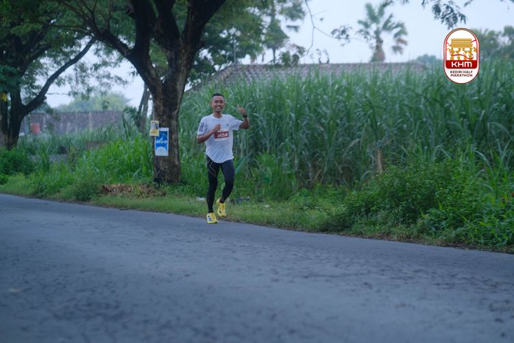 Race photo from Kediri Half Marathon 2025