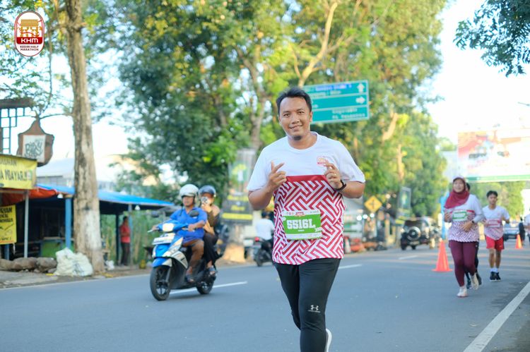 Race photo from Kediri Half Marathon 2024