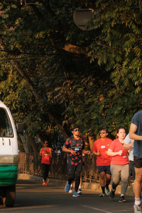 Race photo from Happy One Decade Unpad Runner
