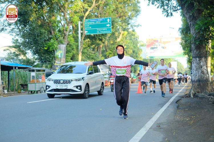 Race photo from Kediri Half Marathon 2024