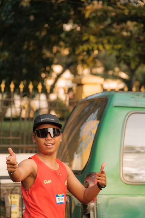 Race photo from Happy One Decade Unpad Runner