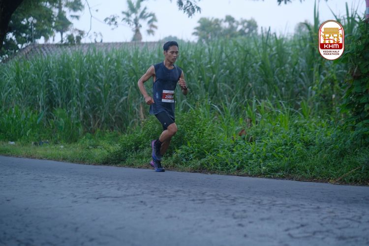 Race photo from Kediri Half Marathon 2025