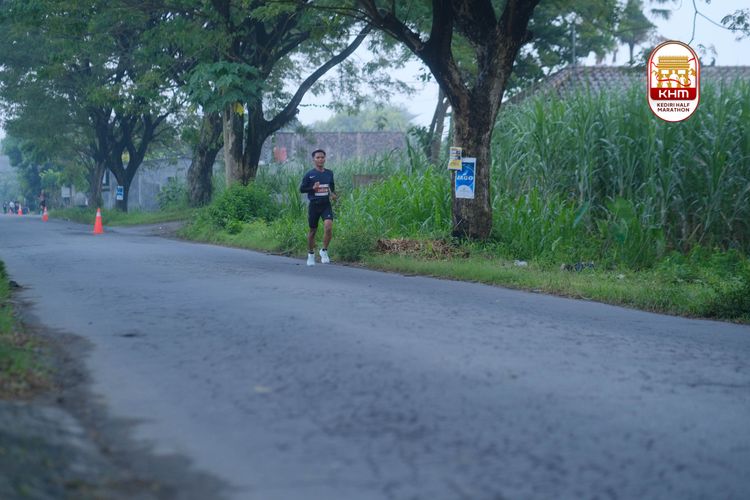 Race photo from Kediri Half Marathon 2025