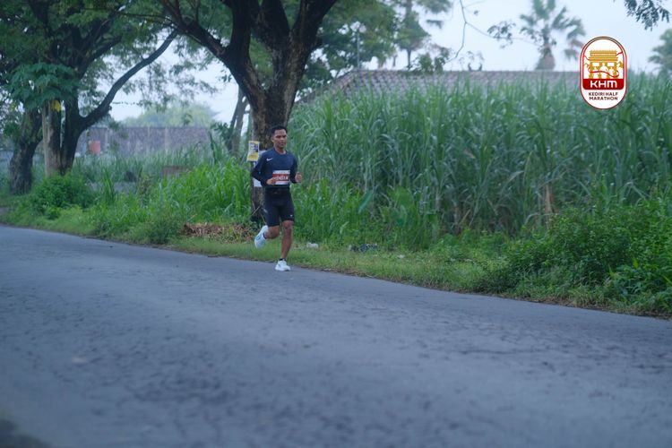Race photo from Kediri Half Marathon 2025