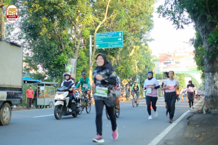 Race photo from Kediri Half Marathon 2024