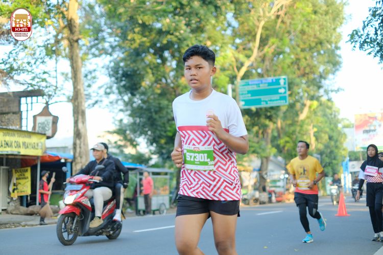 Race photo from Kediri Half Marathon 2024