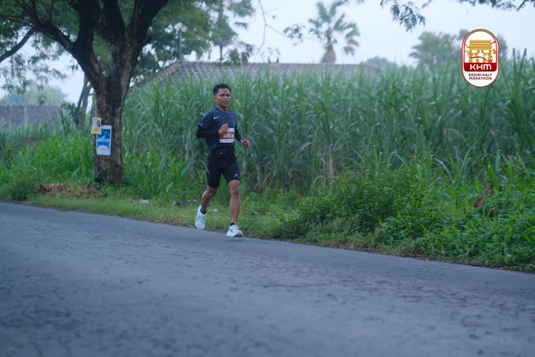 Race photo from Kediri Half Marathon 2025