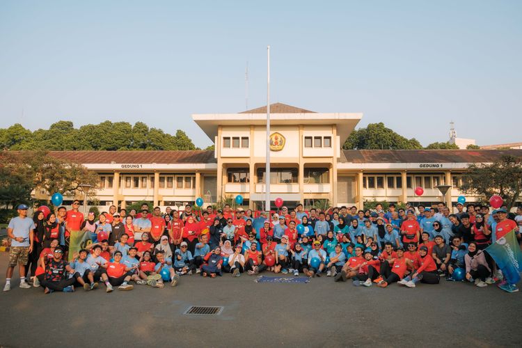 Race photo from Happy One Decade Unpad Runner