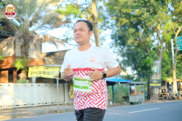 Race photo from Kediri Half Marathon 2024