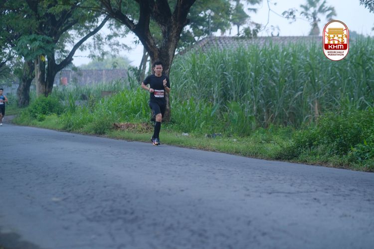 Race photo from Kediri Half Marathon 2025