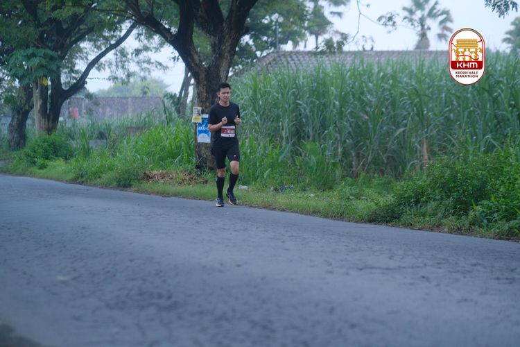 Race photo from Kediri Half Marathon 2025