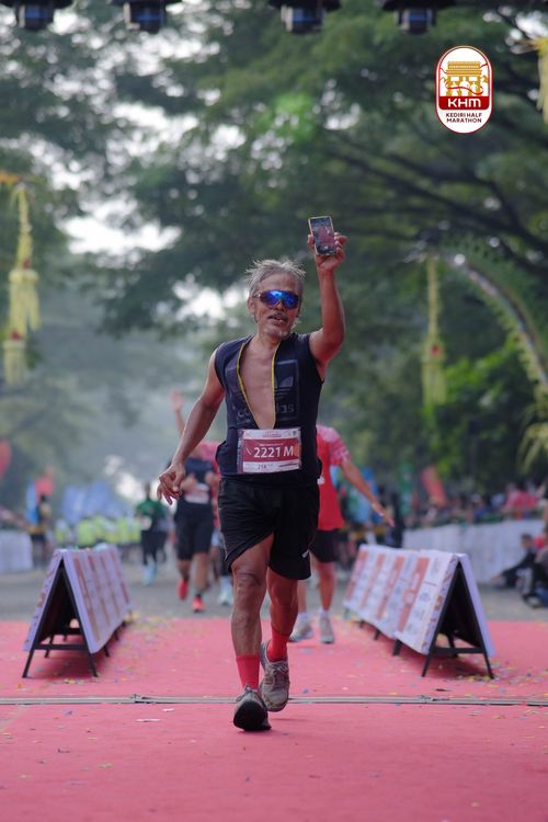 Race photo from Kediri Half Marathon 2025