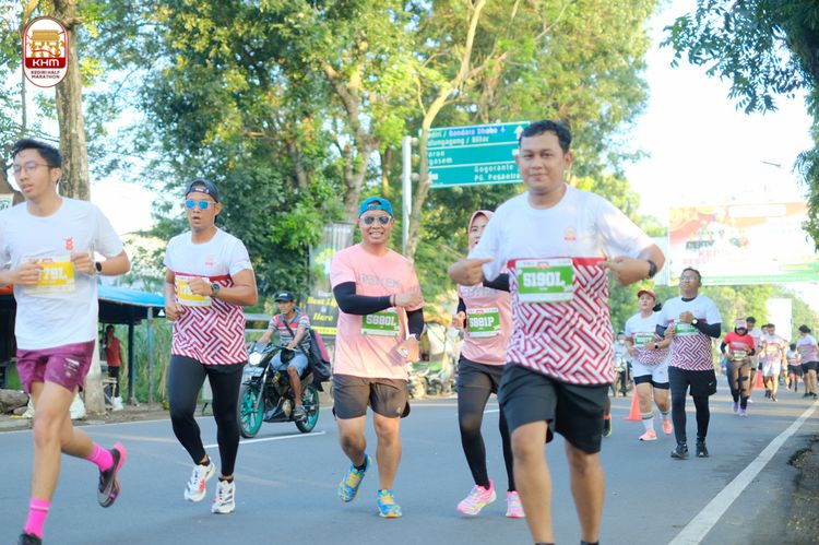 Race photo from Kediri Half Marathon 2024
