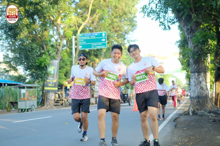 Race photo from Kediri Half Marathon 2024