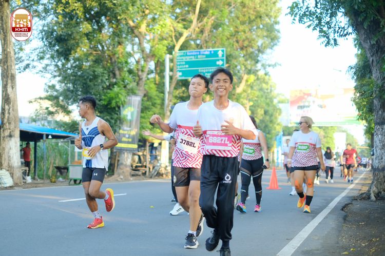 Race photo from Kediri Half Marathon 2024