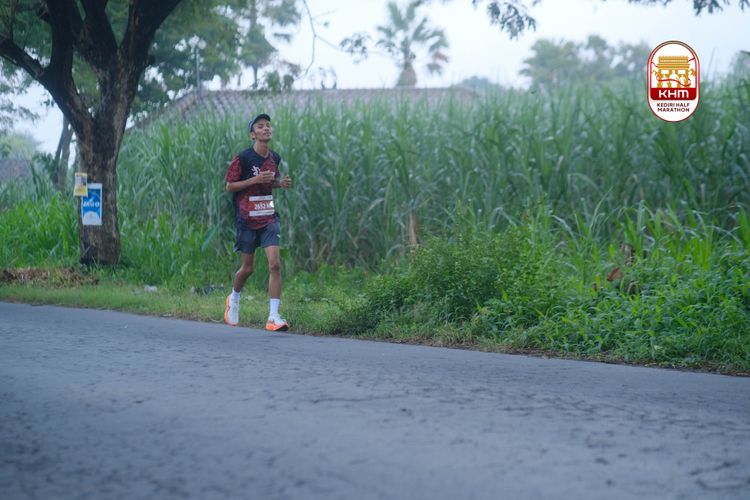 Race photo from Kediri Half Marathon 2025
