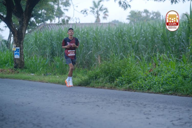 Race photo from Kediri Half Marathon 2025