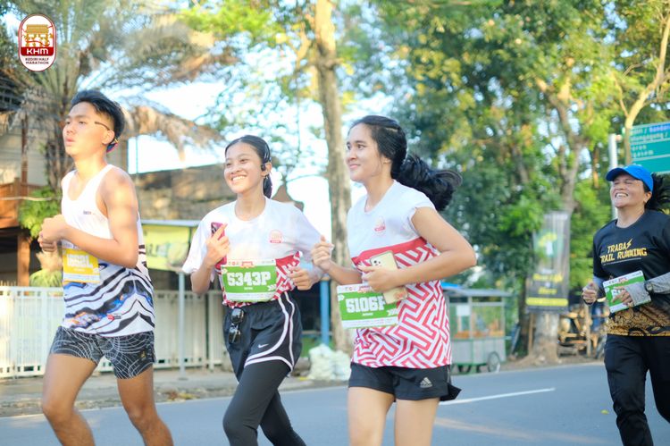 Race photo from Kediri Half Marathon 2024