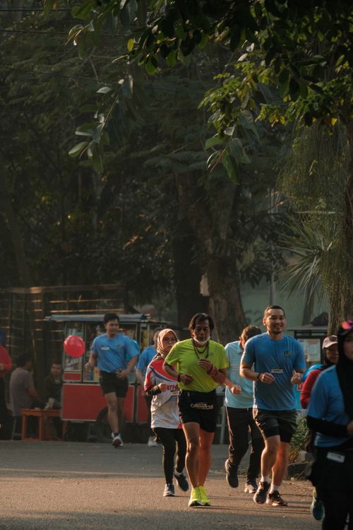 Race photo from Happy One Decade Unpad Runner
