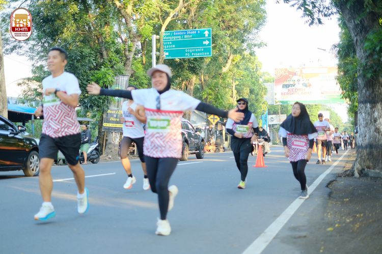 Race photo from Kediri Half Marathon 2024