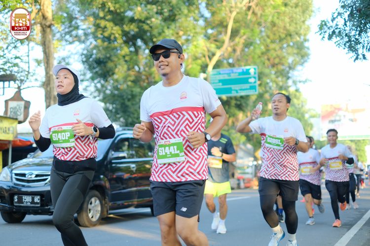 Race photo from Kediri Half Marathon 2024