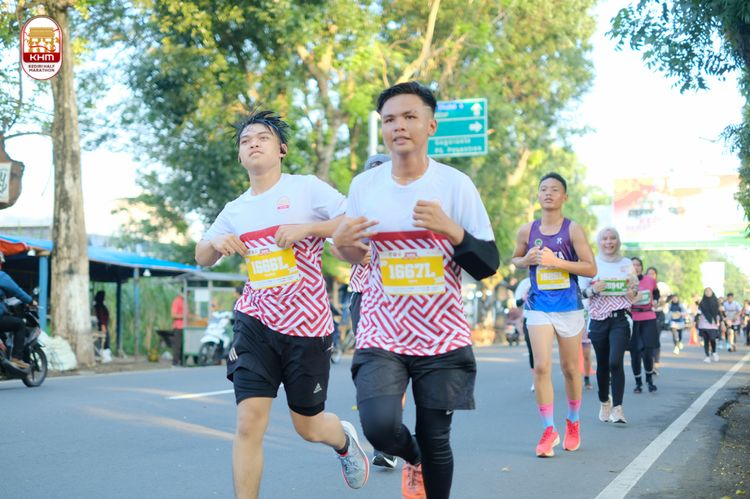Race photo from Kediri Half Marathon 2024
