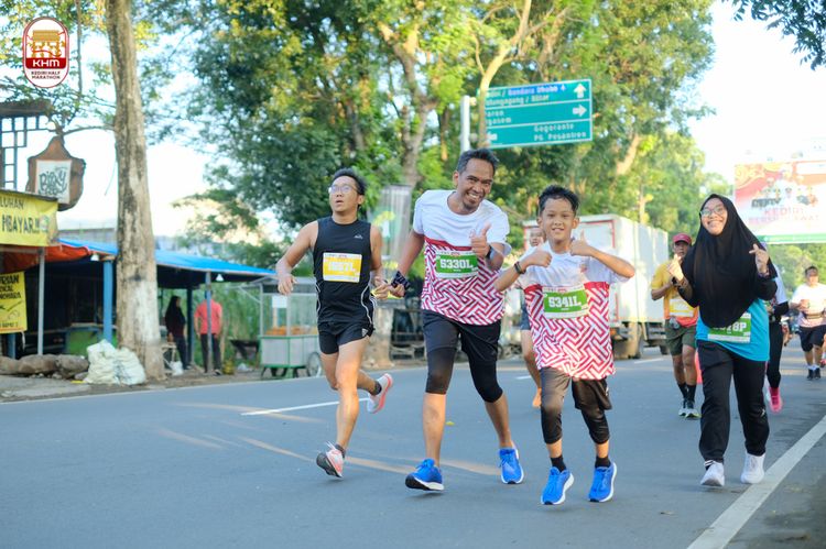 Race photo from Kediri Half Marathon 2024