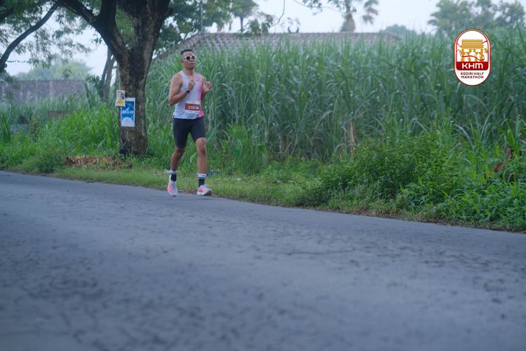 Race photo from Kediri Half Marathon 2025