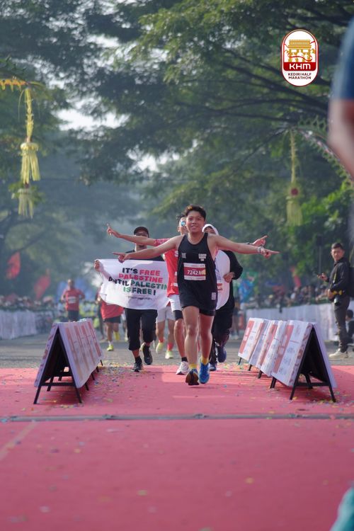 Race photo from Kediri Half Marathon 2025