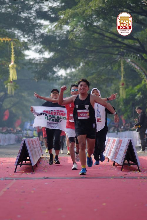 Race photo from Kediri Half Marathon 2025