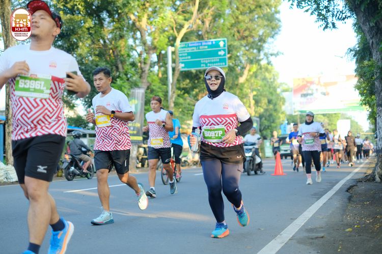 Race photo from Kediri Half Marathon 2024