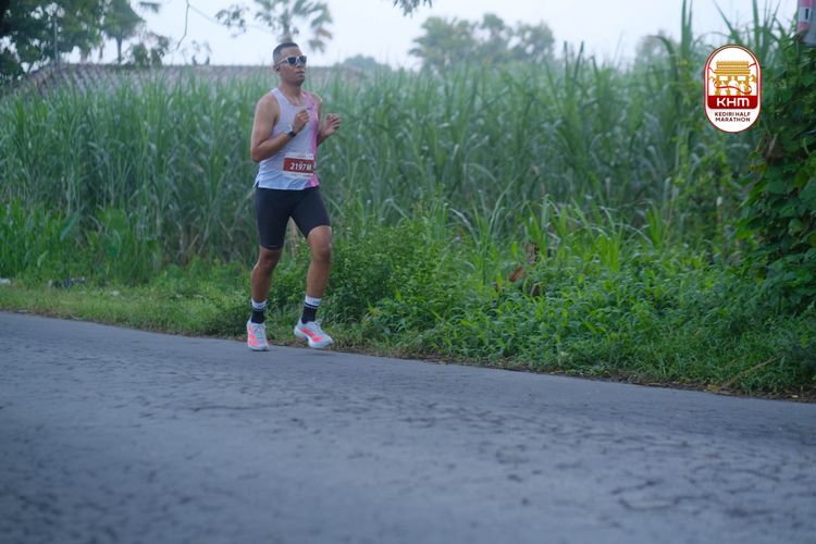 Race photo from Kediri Half Marathon 2025