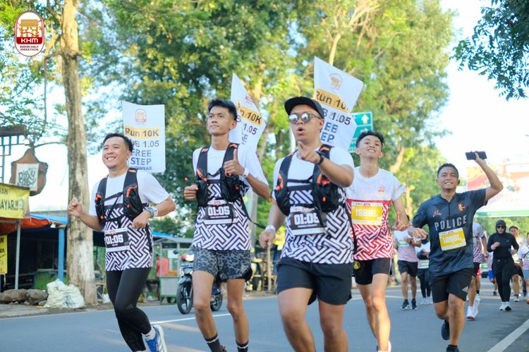 Race photo from Kediri Half Marathon 2024